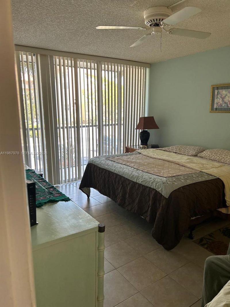 3821 Environ Blvd, Unit 202, Lauderhill, FL 33319 Photo