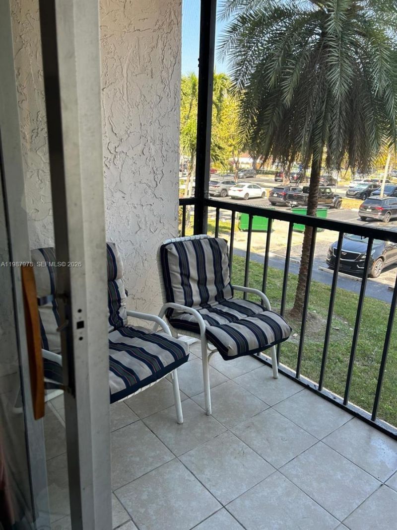 3821 Environ Blvd, Unit 202, Lauderhill, FL 33319 Photo