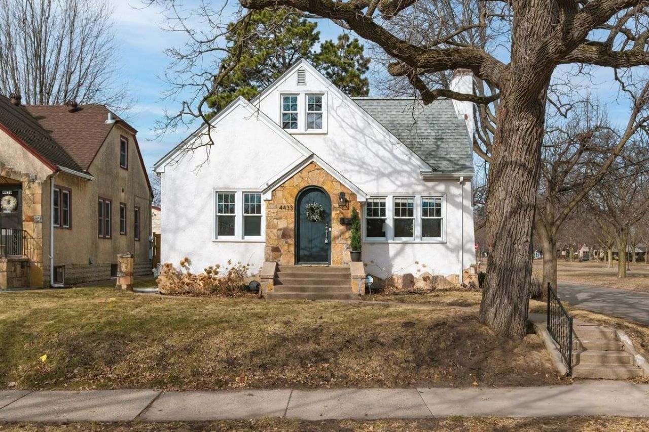 4433 Oliver Avenue N, Minneapolis, MN 55412 Main Photo