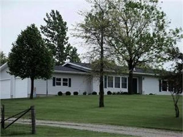 13590 Highway F 62 E, Lynnville, IA 50153