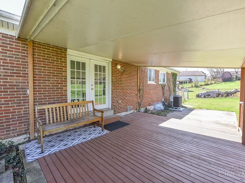 9883 Overview Lane, Springfield Twp., OH 45231 Photo 17