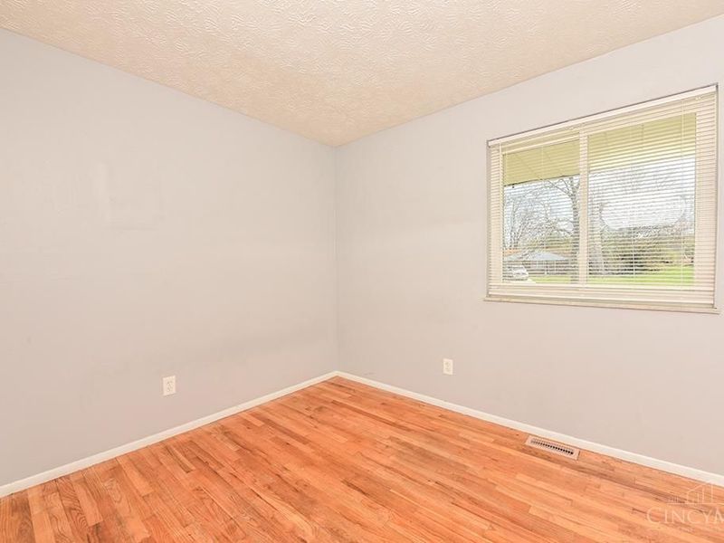 9883 Overview Lane, Springfield Twp., OH 45231 Photo 8