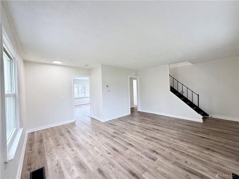 1630 S Sweetbriar Lane, Springfield, OH 45505 Photo 5