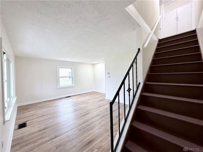 1630 S Sweetbriar Lane, Springfield, OH 45505 Photo 6