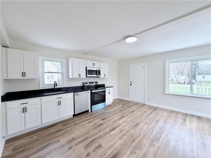 1630 S Sweetbriar Lane, Springfield, OH 45505 Photo 8