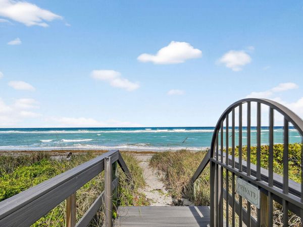 302 Alicante Drive, Juno Beach, FL 33408