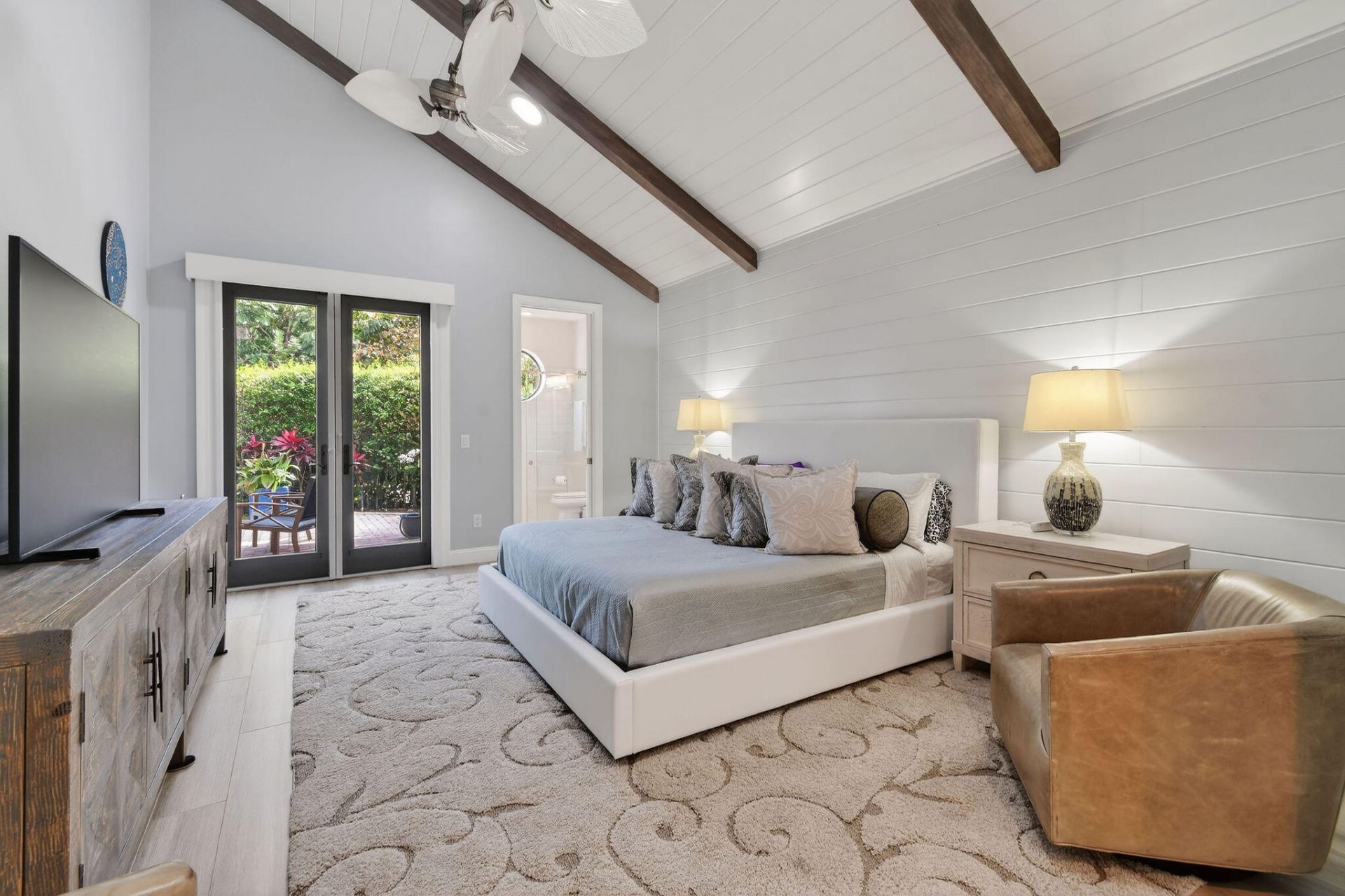 302 Alicante Drive, Juno Beach, FL 33408 Photo