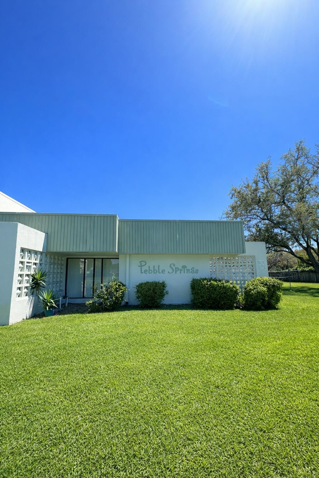 4052 N Pine Island Road, Sunrise, FL 33351 Photo