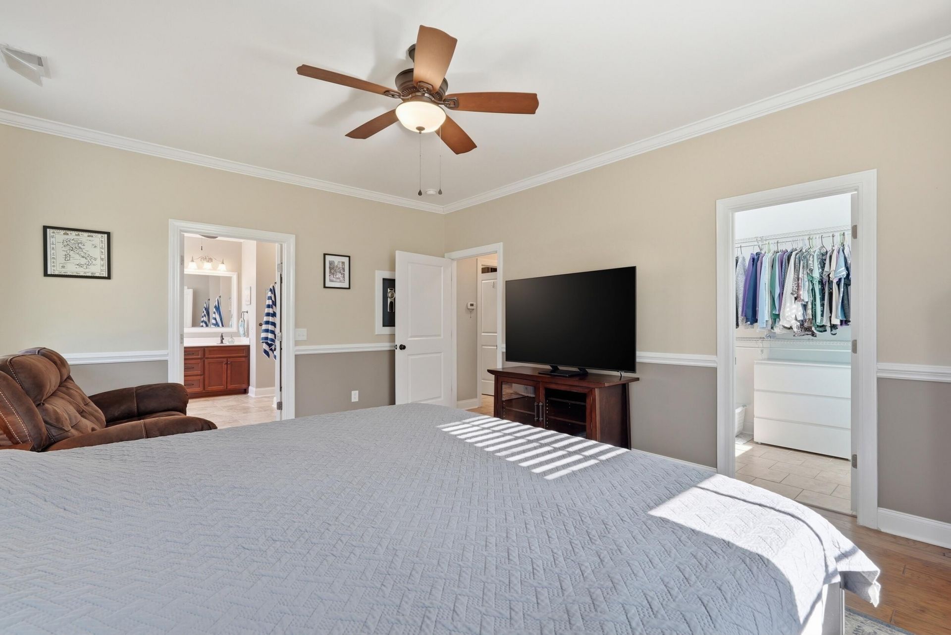 348 Temple Road Photo 14