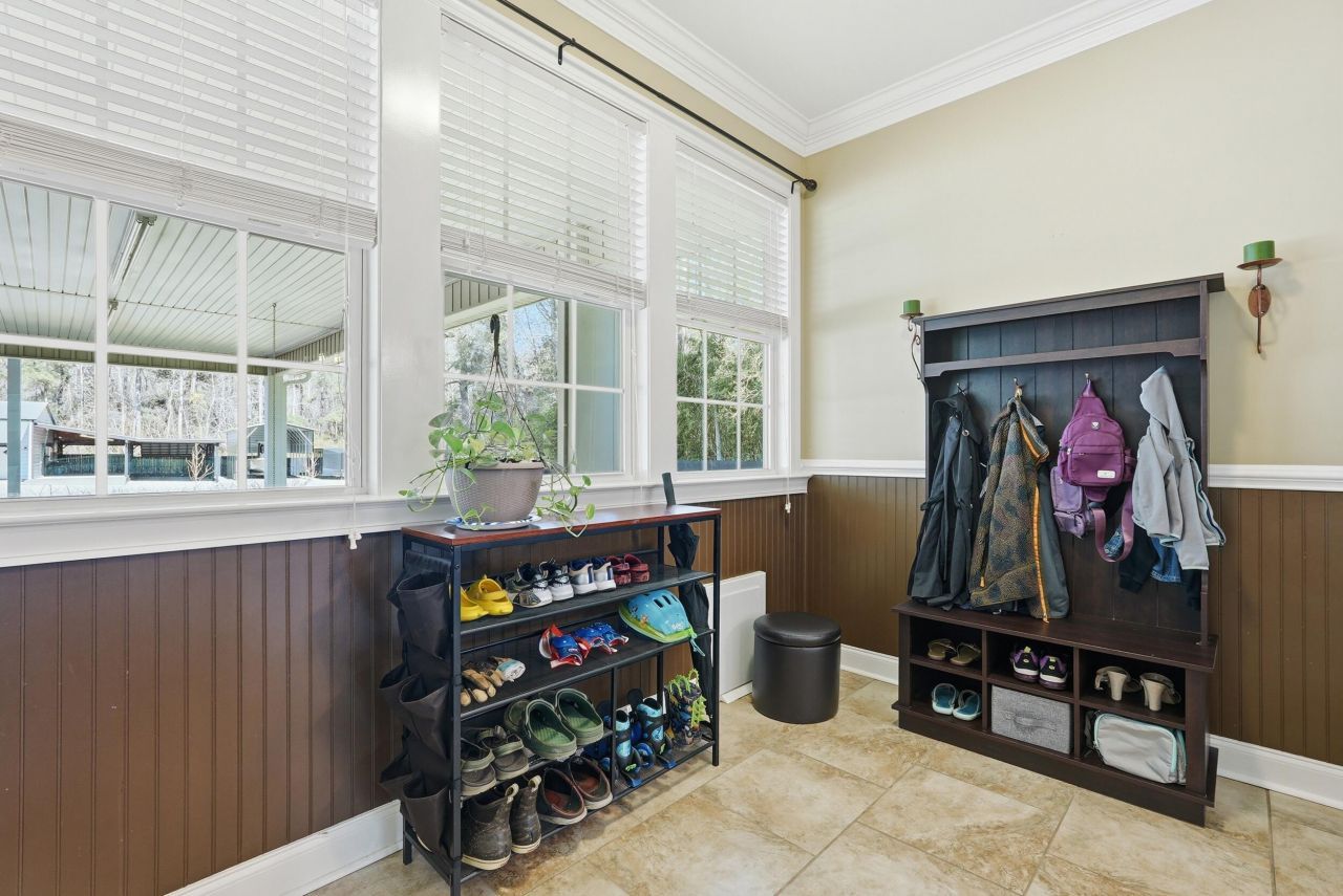 348 Temple Road Photo 25