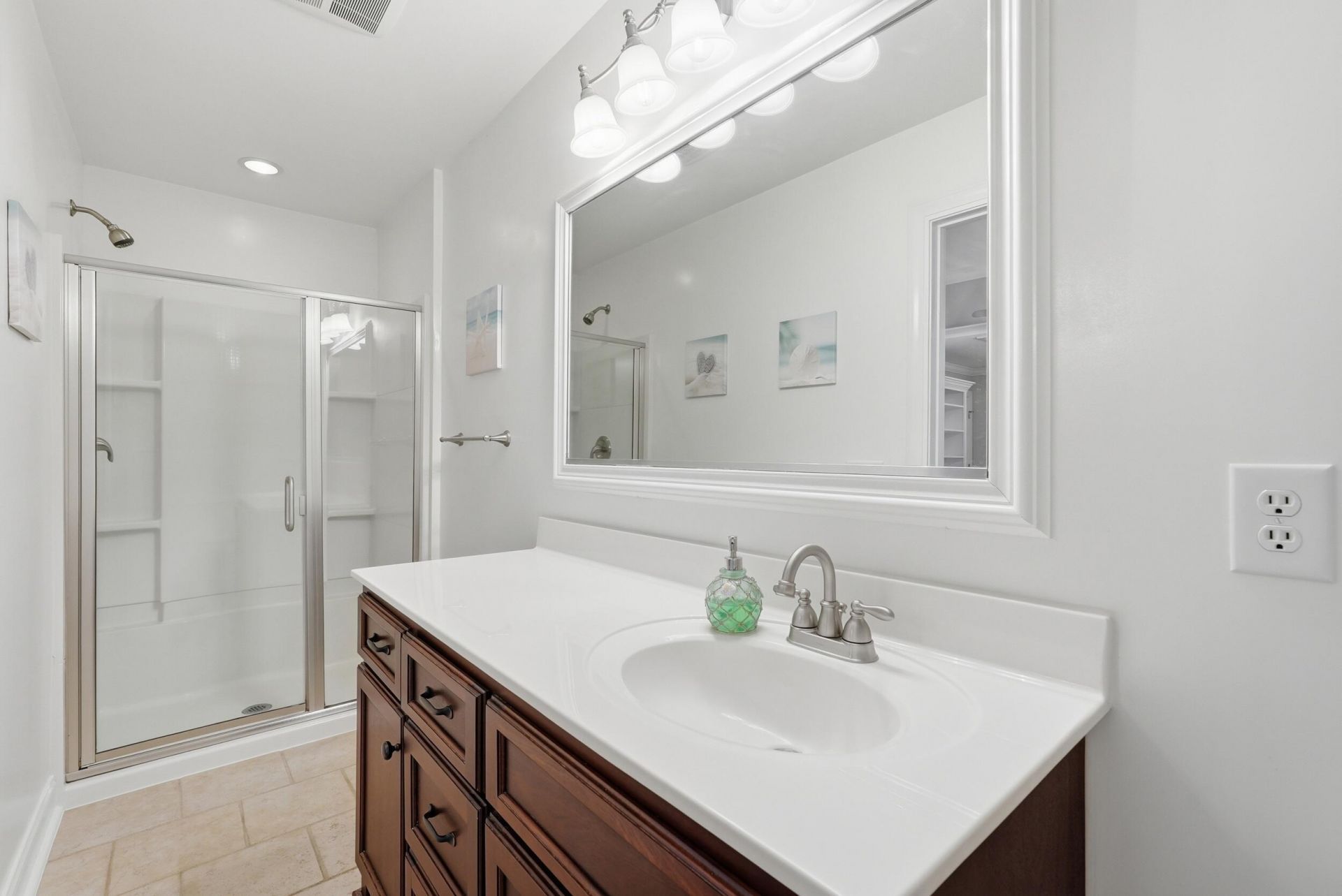 348 Temple Road Photo 25