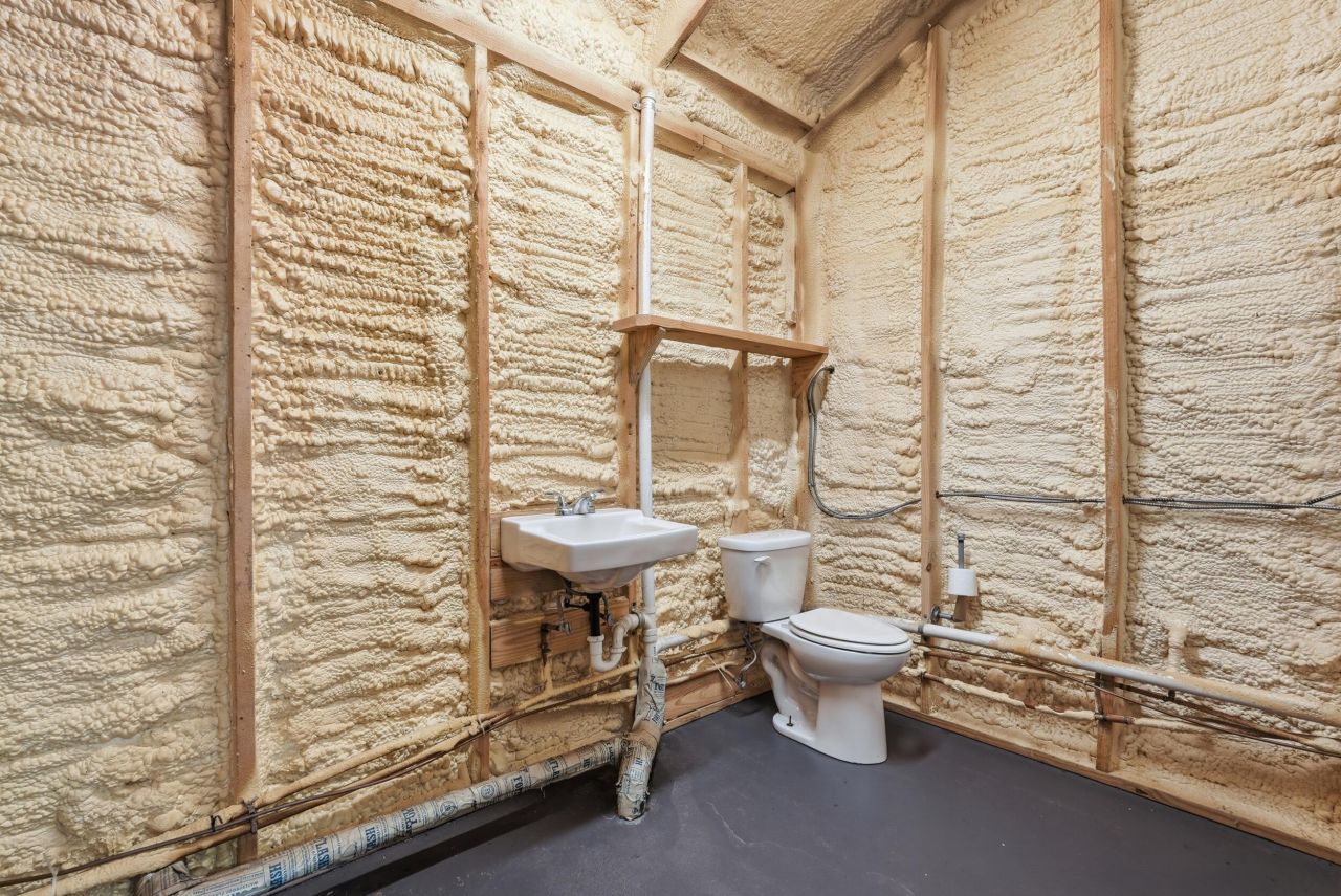 348 Temple Road Photo 39