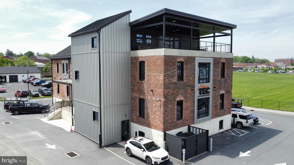 311 HARRISBURG AVENUE, LANCASTER, PA 17603