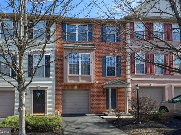 211 SEPTEMBER WAY , YORK, PA 17403