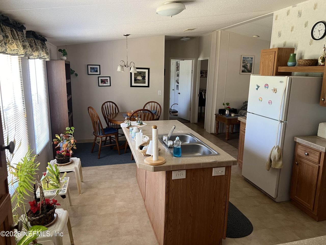 223 Oak Ridge Drive, Welaka, FL 32193 Photo