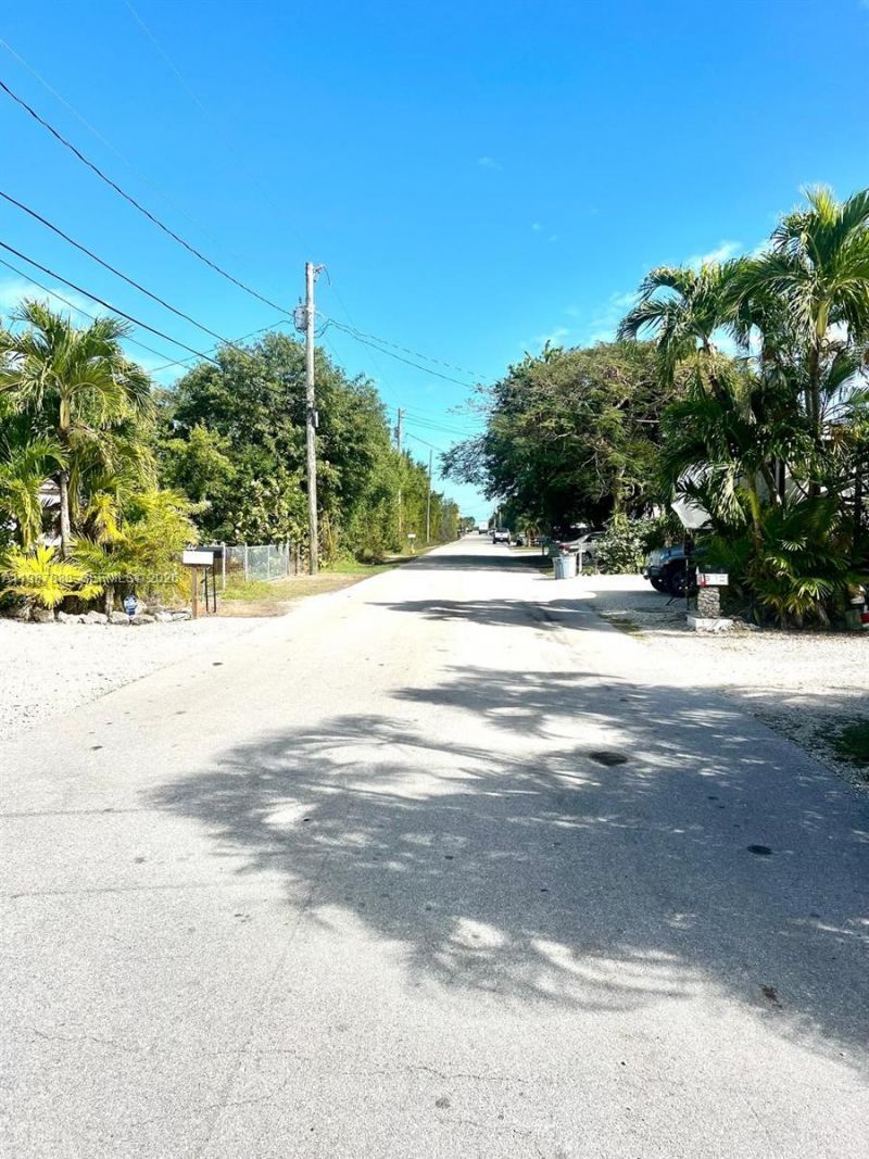 31107 Avenue I , Unit 31107, Big Pine Key, FL 33043 Photo