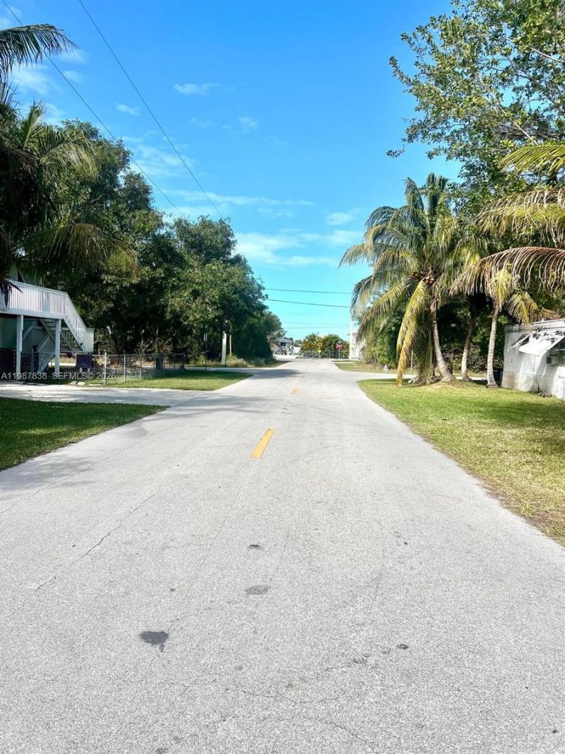 31107 Avenue I , Unit 31107, Big Pine Key, FL 33043 Photo