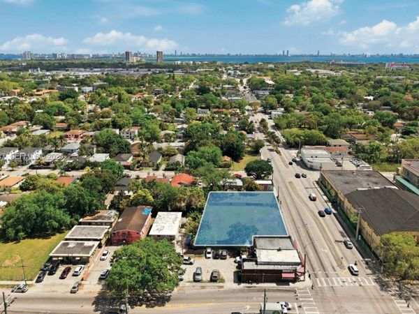 195 NW 62nd St , Miami, FL 33150