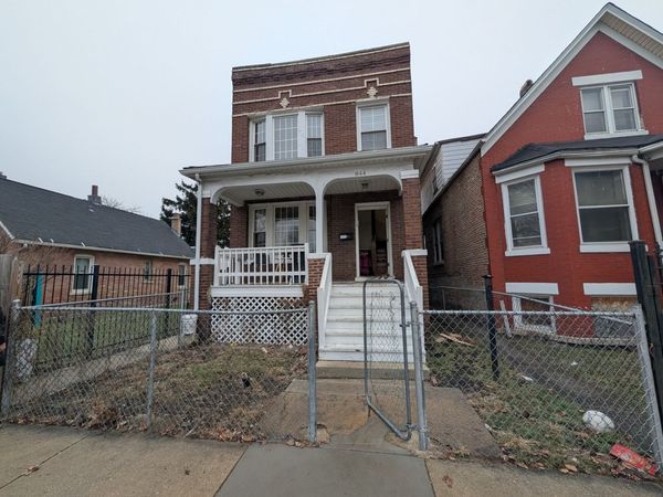 844 N Harding Avenue, Unit 1, Chicago, IL 60651