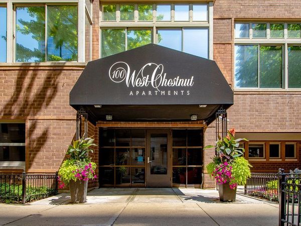 100 W Chestnut Street , Unit 3004, Chicago, IL 60610