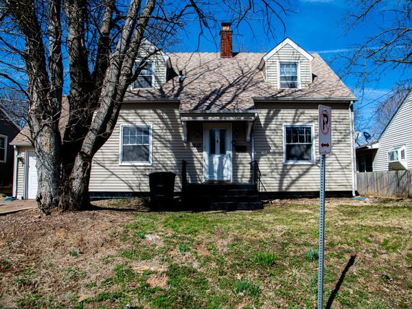 1613 20th Avenue, Rock Island, IL 61201