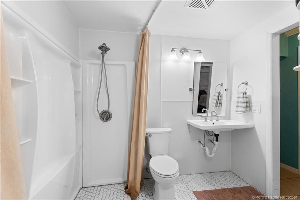 1959 NE 23rd Terrace, Jensen Beach, FL 34957 Photo