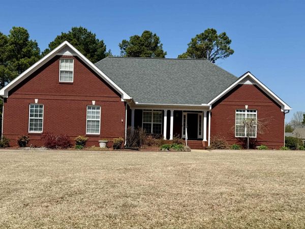 175 Ponderosa Way, Muscle Shoals, AL