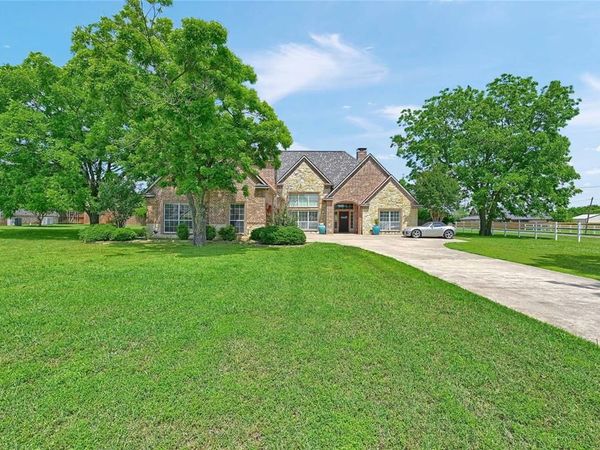 30 Tananger Springs Drive, Denison, TX 75021