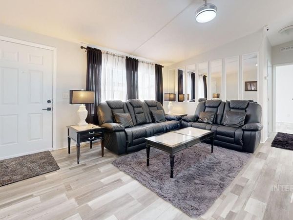 2115 6th Avenue, Unit 51, Clarkston, WA 99403