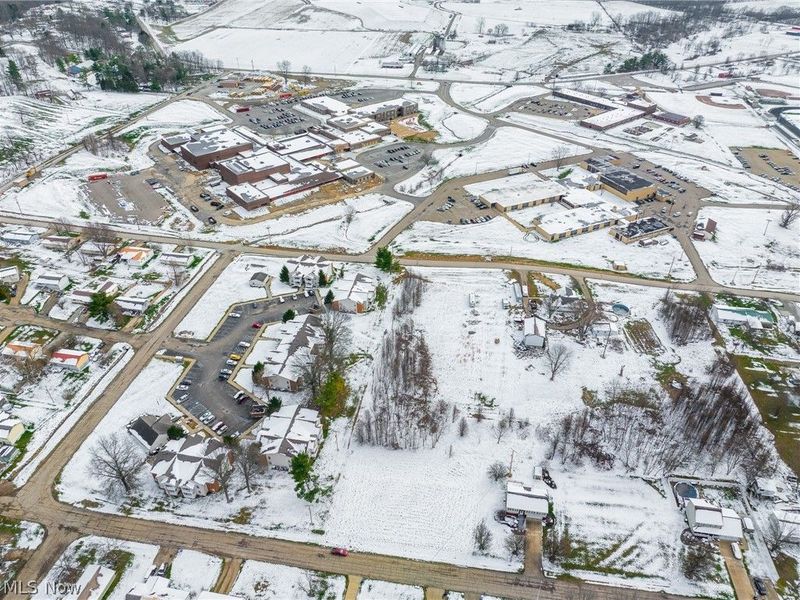 207 Meadowbrook Drive, Byesville, OH 43723 Photo 4