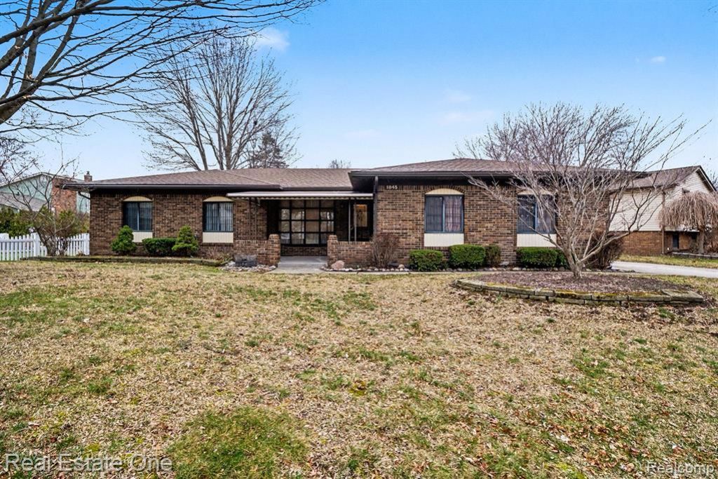 1845 Shenandoah Drive, Troy, MI 48085 Main Photo