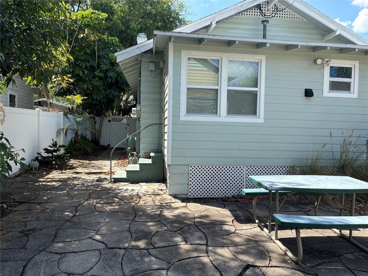 1231 Highland Street N, Saint Petersburg, FL 33701 Photo