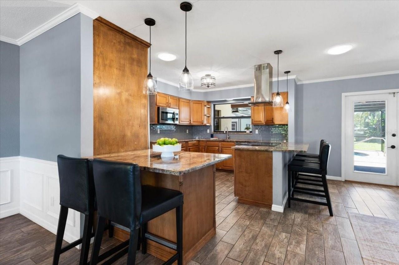 3911 24th Avenue W, Bradenton, FL 34205 Photo