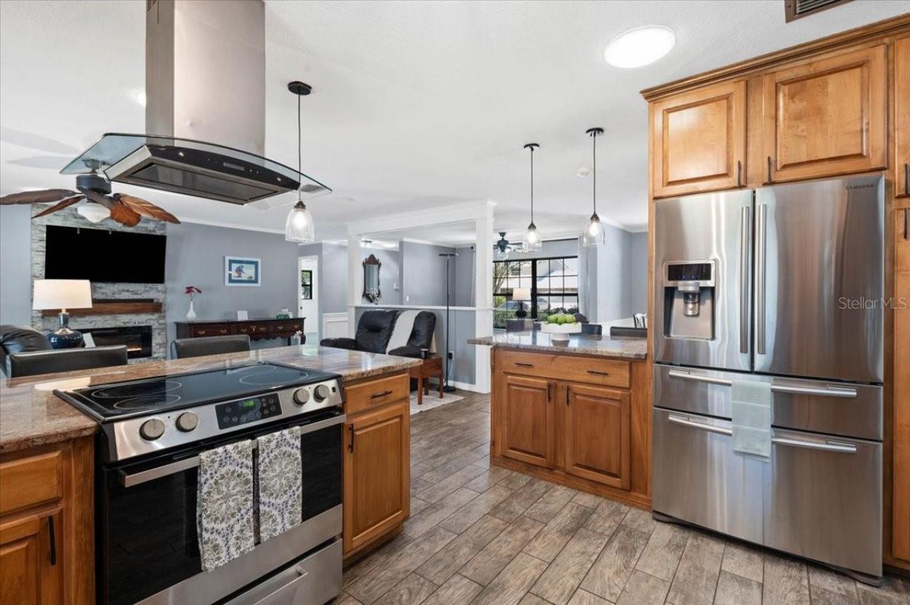 3911 24th Avenue W, Bradenton, FL 34205 Photo