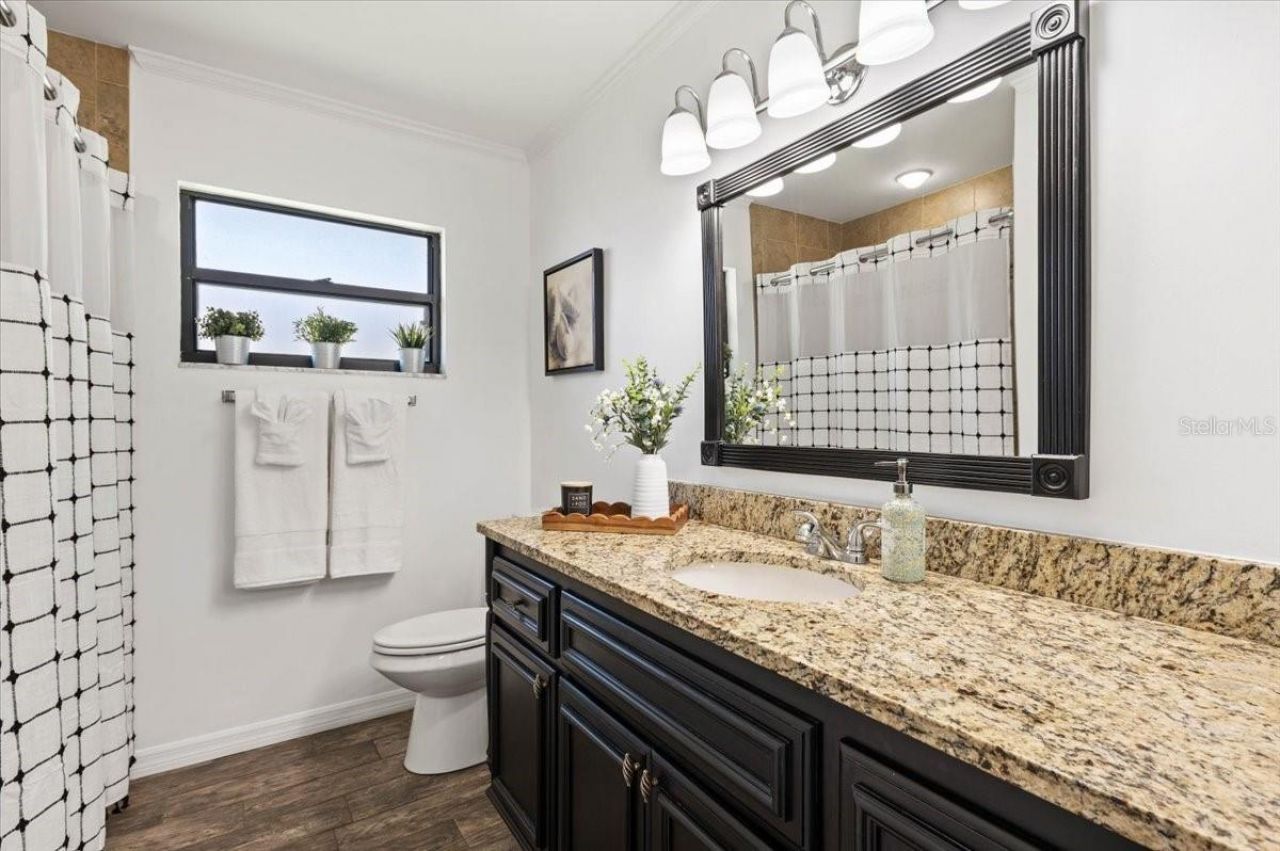 3911 24th Avenue W, Bradenton, FL 34205 Photo