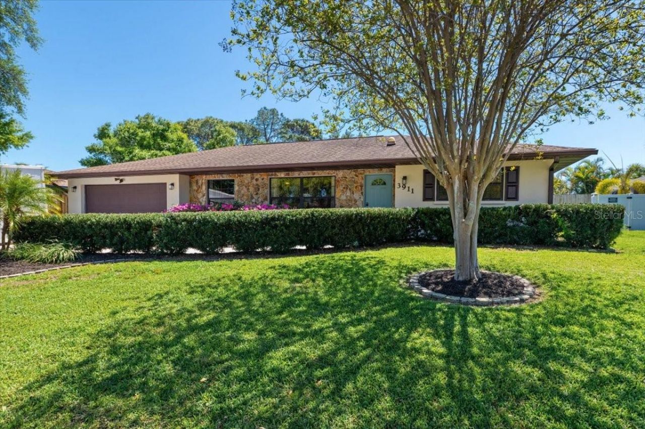 3911 24th Avenue W, Bradenton, FL 34205 Photo