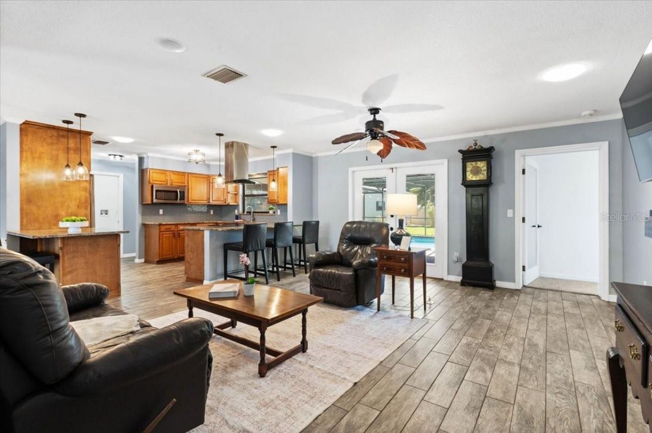 3911 24th Avenue W, Bradenton, FL 34205 Photo