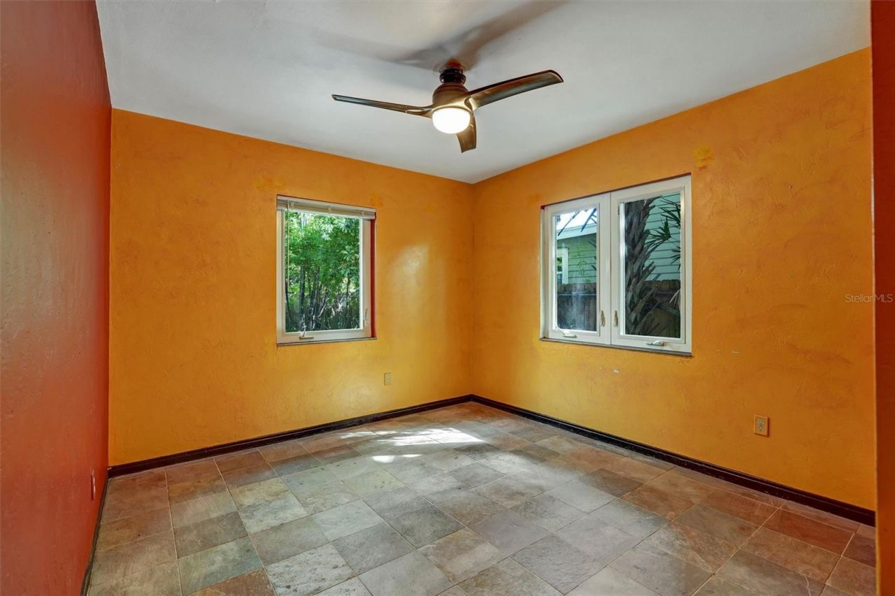 151 20th Avenue S, Saint Petersburg, FL 33705 Photo