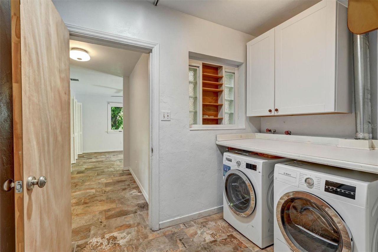 151 20th Avenue S, Saint Petersburg, FL 33705 Photo