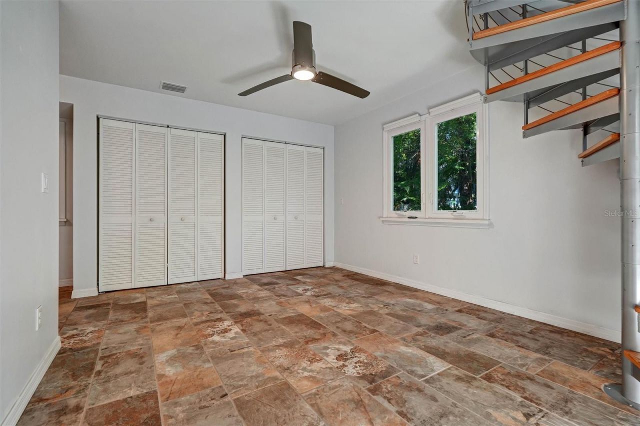 151 20th Avenue S, Saint Petersburg, FL 33705 Photo