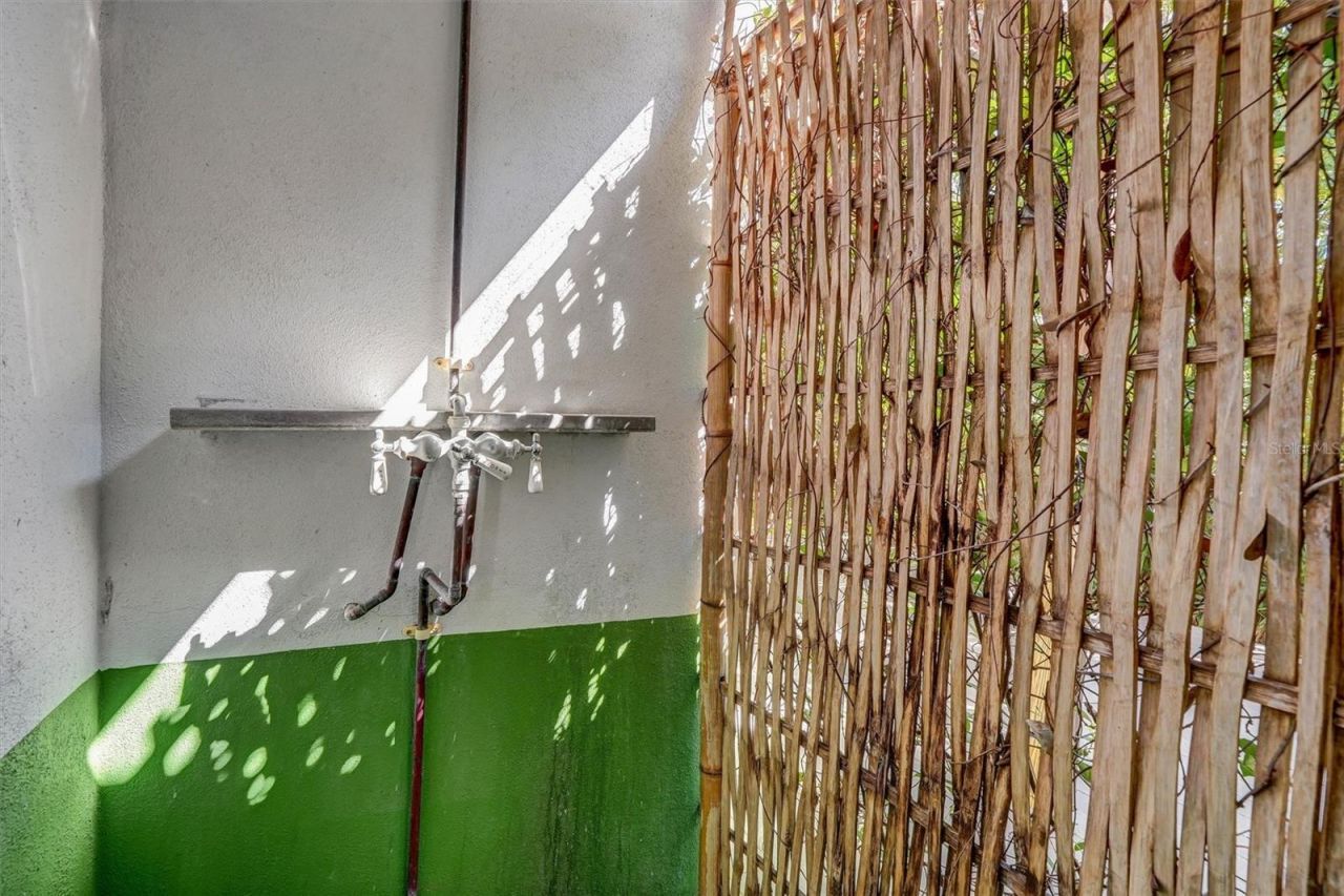 151 20th Avenue S, Saint Petersburg, FL 33705 Photo