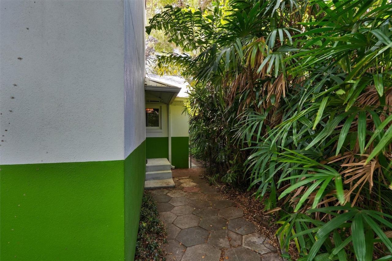 151 20th Avenue S, Saint Petersburg, FL 33705 Photo