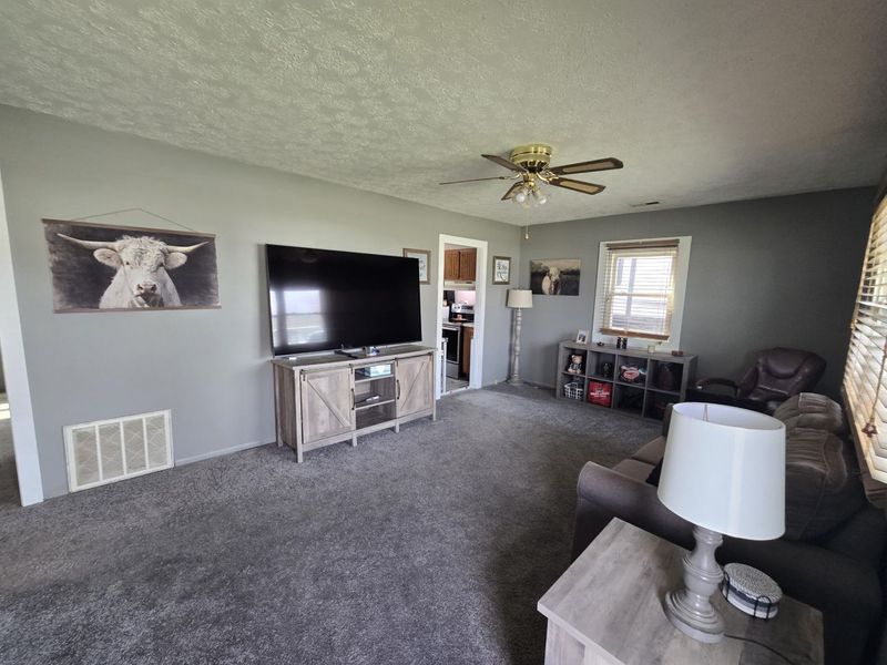 2745 Share Street, Springfield, OH 45505 Photo 3