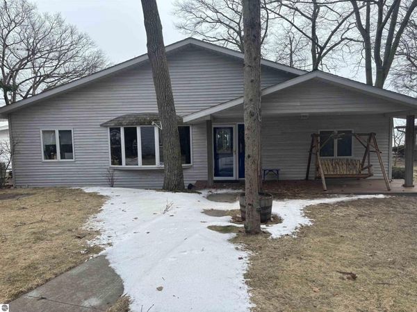 1024 Huron, Tawas City, MI 48763