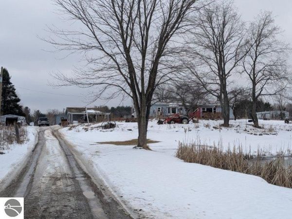 6283 Plant Road, Whittemore, MI 48770