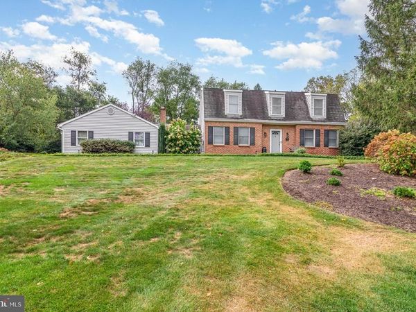 15 BONNYWICK DRIVE , HARRISBURG, PA 17111