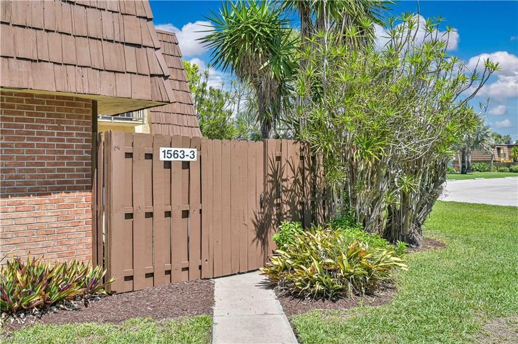 1563 Park Meadows Dr, Unit 3, Fort Myers, FL 33907 Photo