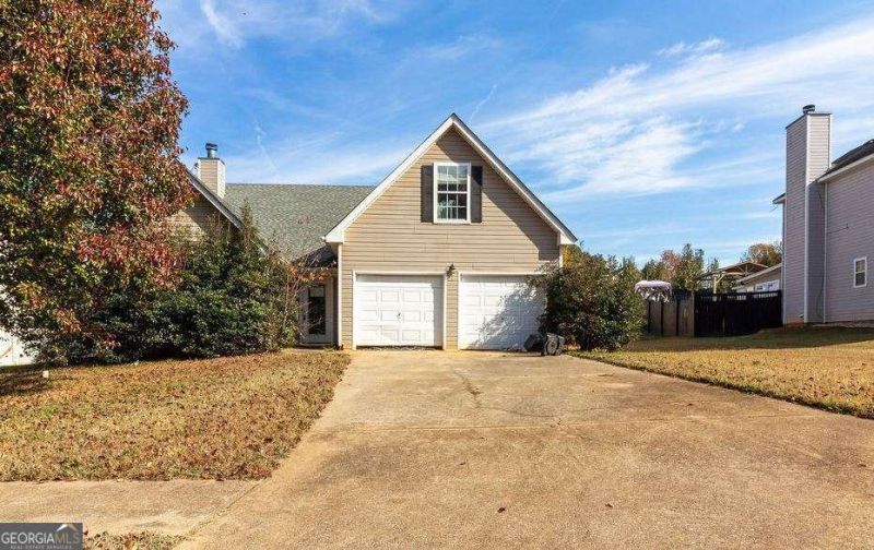 45 Robertford Drive, Covington, GA 30016 Main Photo