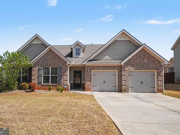 1611 Stillriver Run Drive, Mcdonough, GA 30252