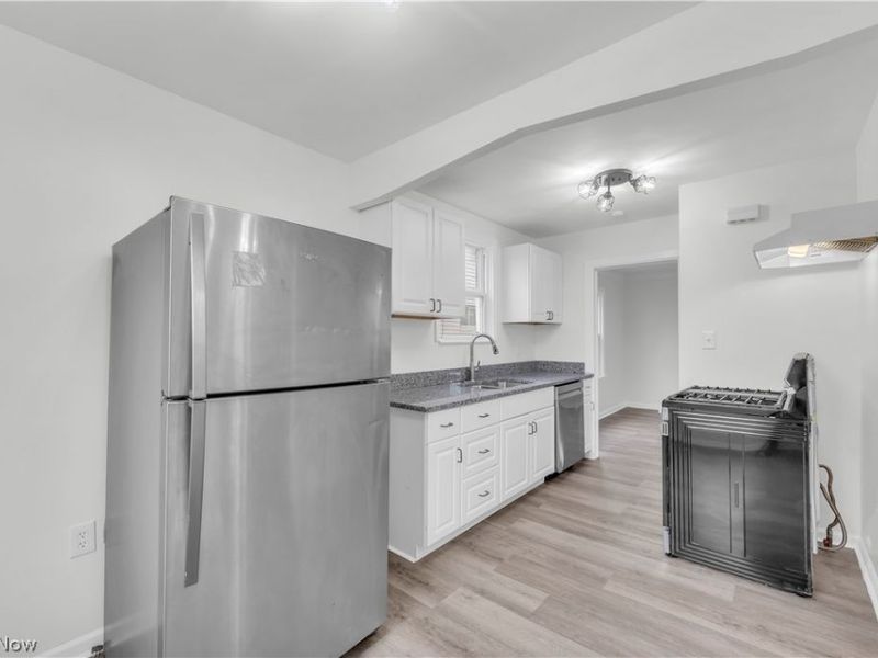 1511 E 196th Street, Euclid, OH 44117 Photo 10